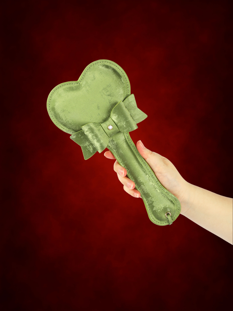 Velvet Heart Paddle