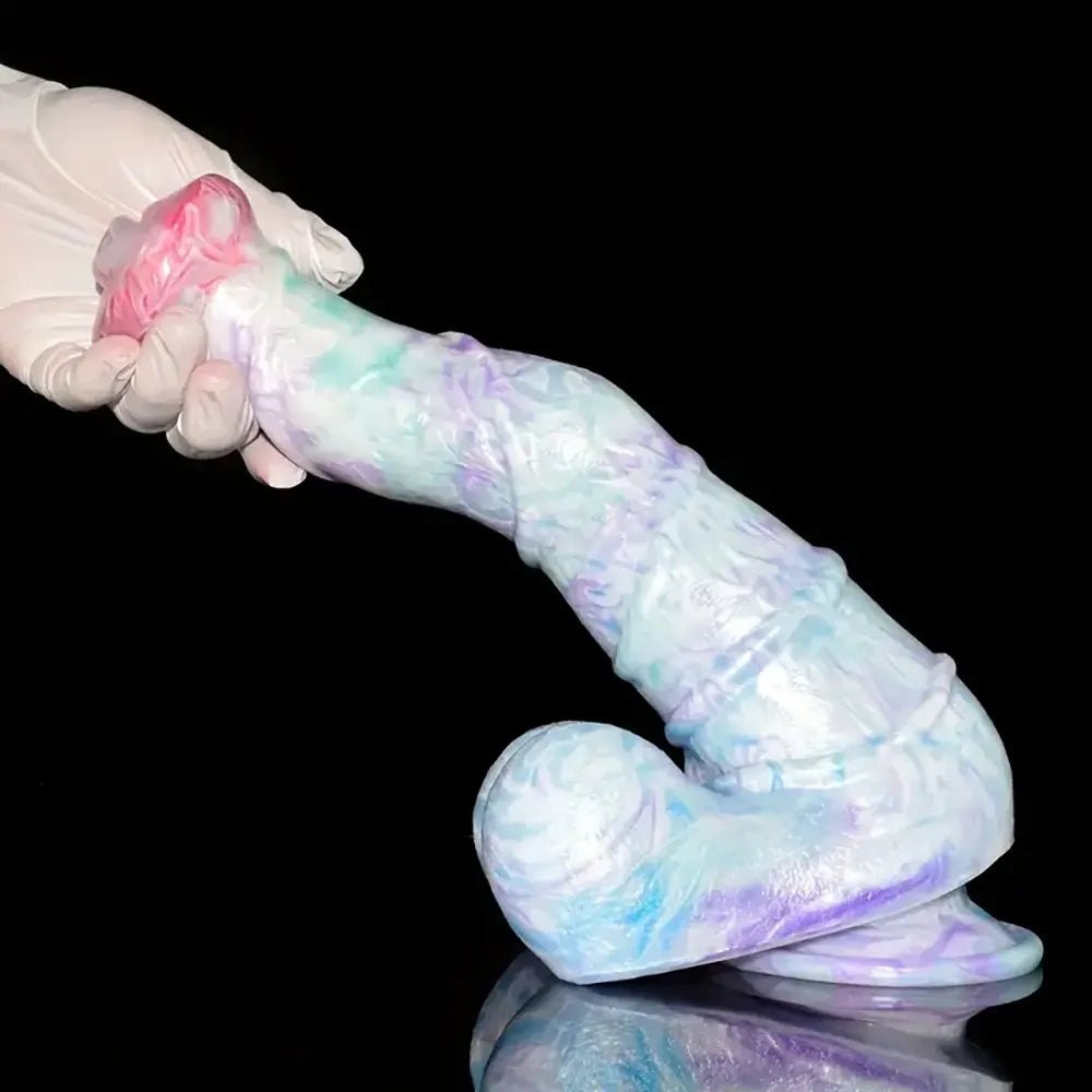 Curved silicone fantasy dildo with knotted base, photo 3
