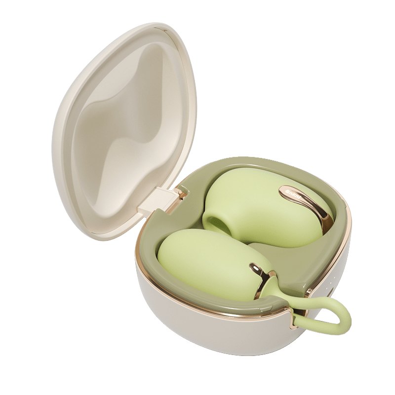 Sage green 2-in-1 clit sucker and G-spot vibrator in travel case, photo 3