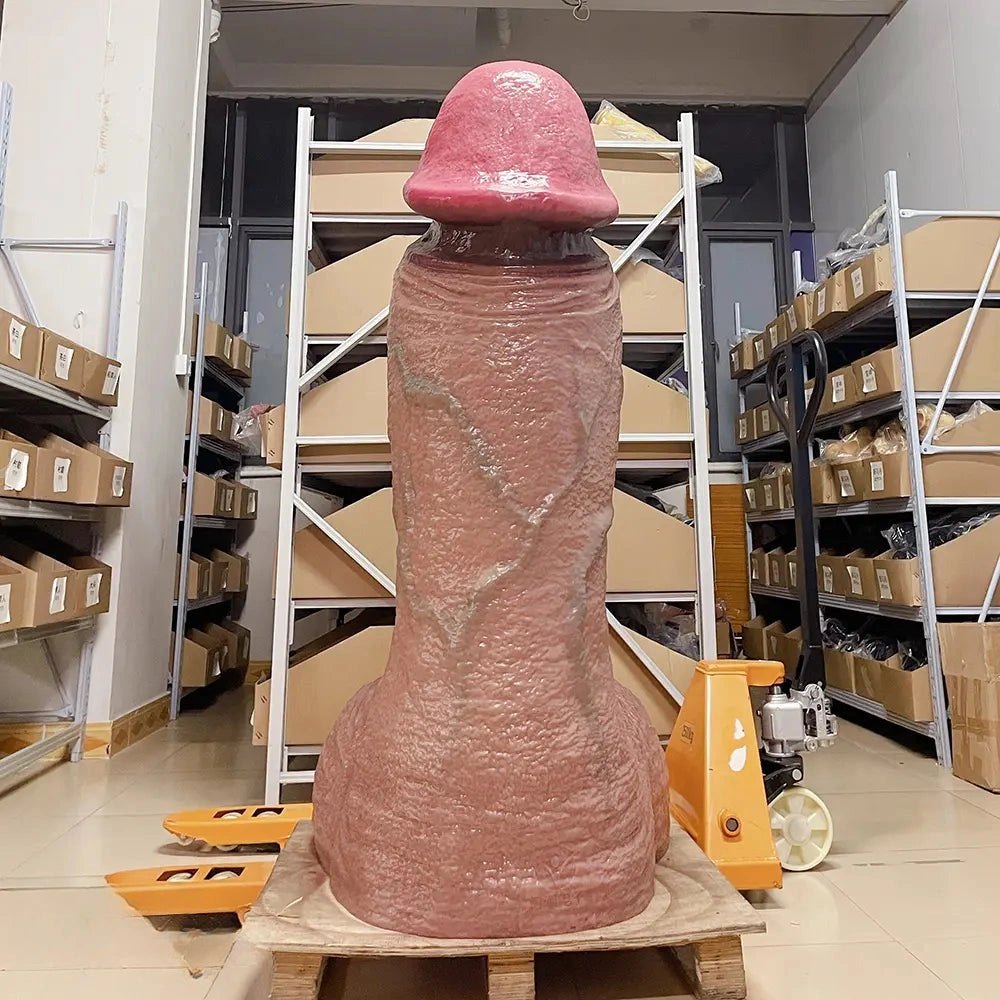 Flesh silicone giant novelty dildo, photo 6