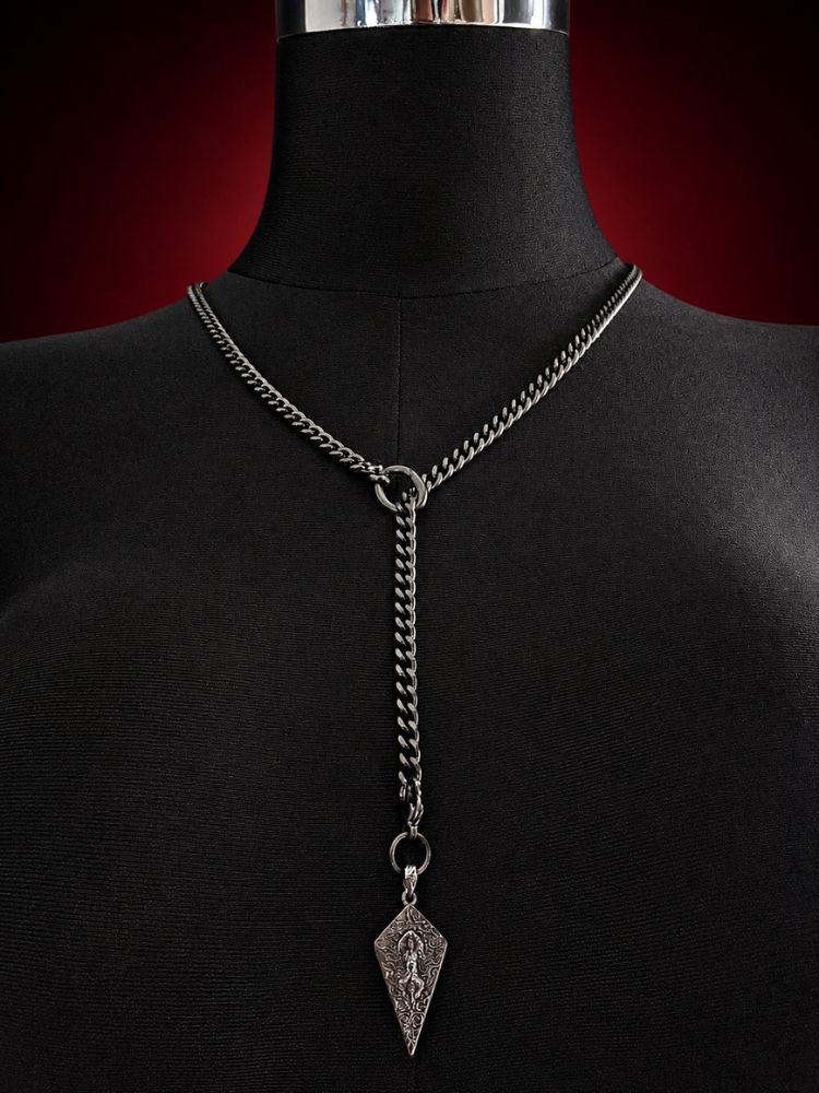 Knight Slip Chain Necklace