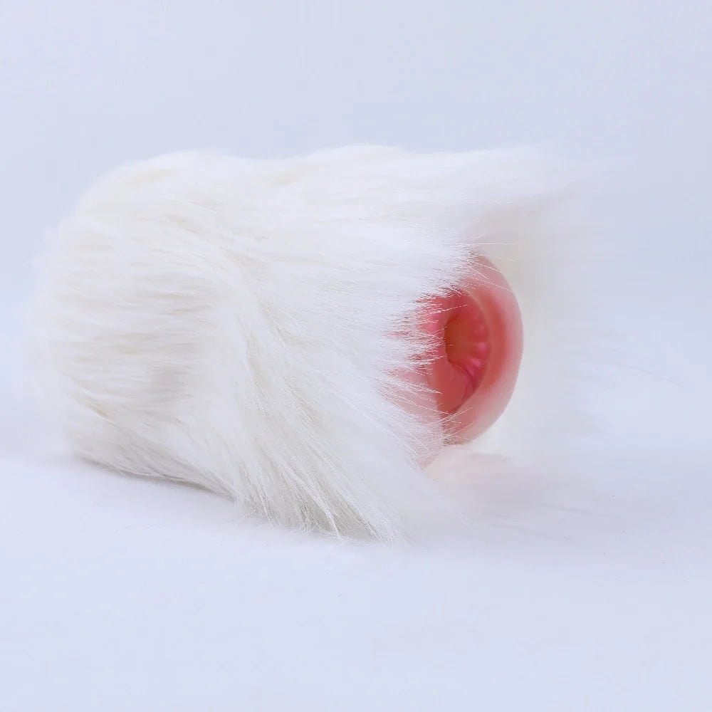 White fur masturbator, single entry, photo 4