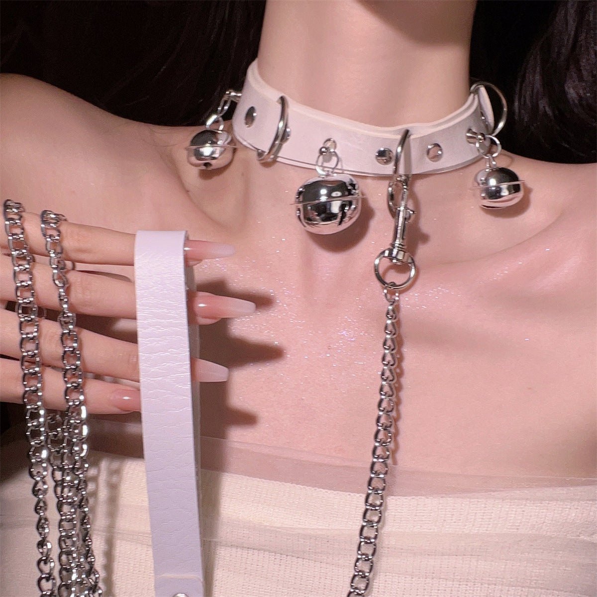 White bell charm leather collar accessory