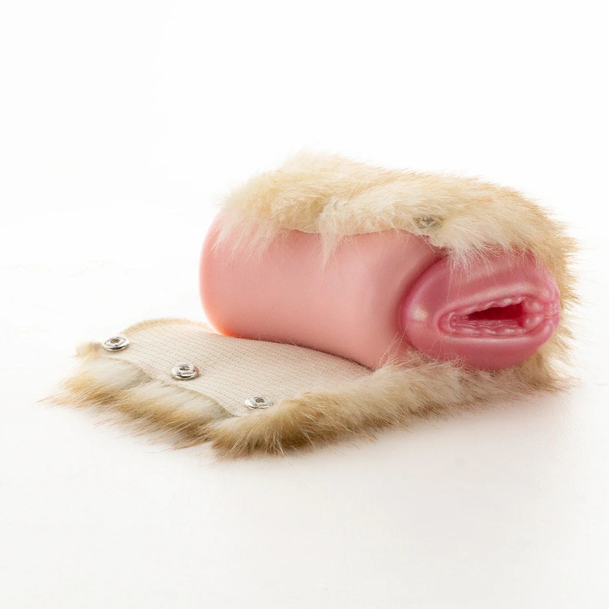 Blond fur masturbator, single entry, photo 4