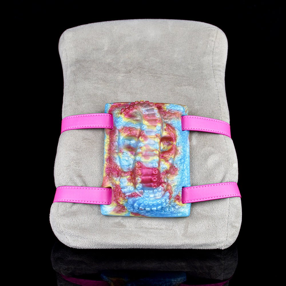 Textured silicone riding grinder pad with wearable straps, photo 3