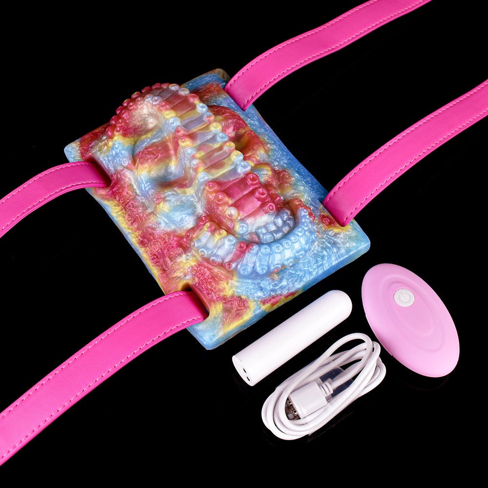 Textured silicone riding grinder pad with wearable straps, photo 9