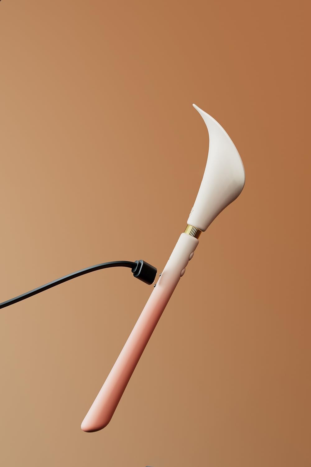 Calla lily-shaped dual-motor wand vibrator, photo 4