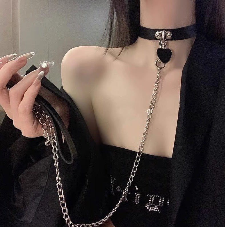 Chain collar hand leash accessory, photo 1