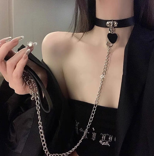Chain collar hand leash accessory, photo 1