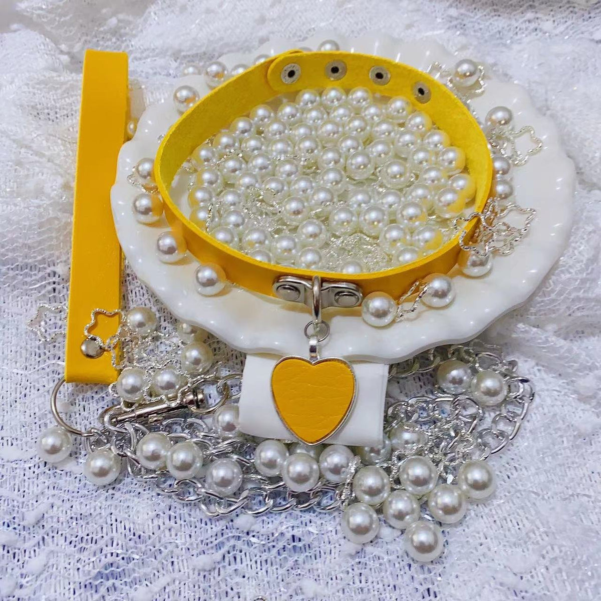 Yellow chain collar hand leash accessory