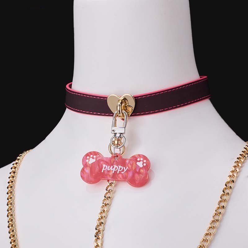 Pink metallic color-changing collar with gold heart clasp and leash, photo 8