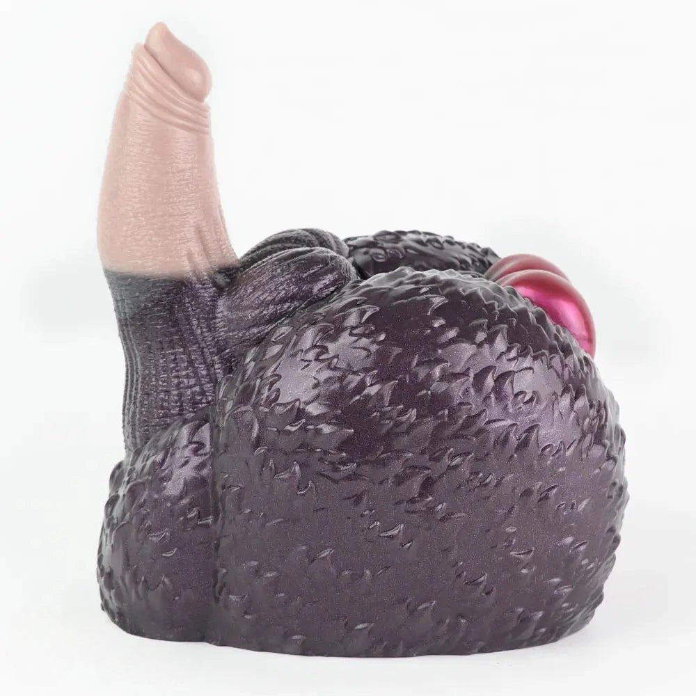 Dark textured creature pod masturbator, photo 5