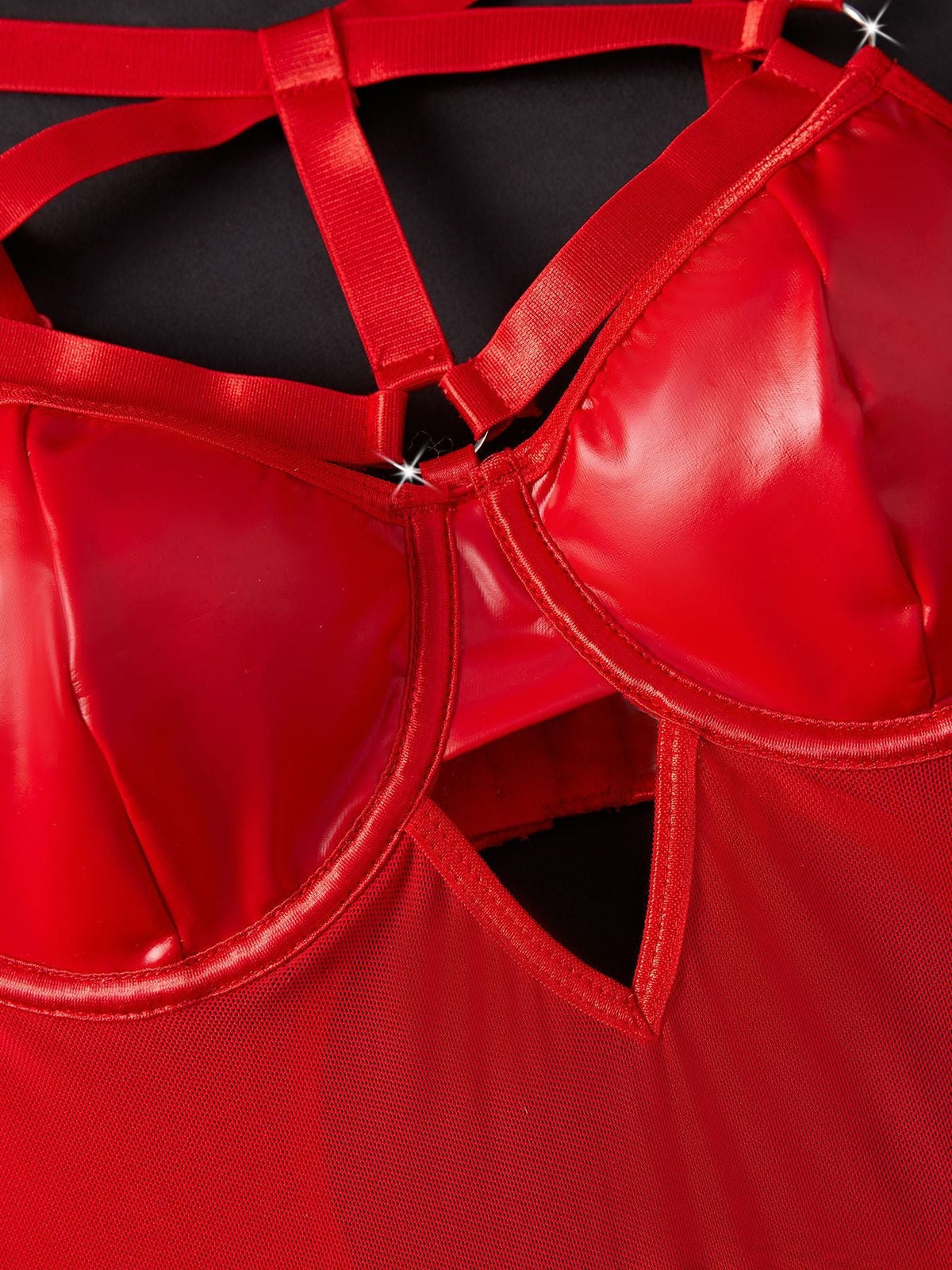 Criss cross keyhole patent leather gown, photo 4