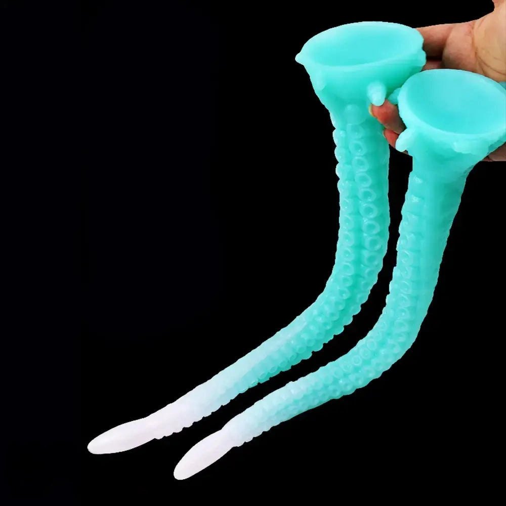 Curled silicone tentacle fantasy dildo, photo 4