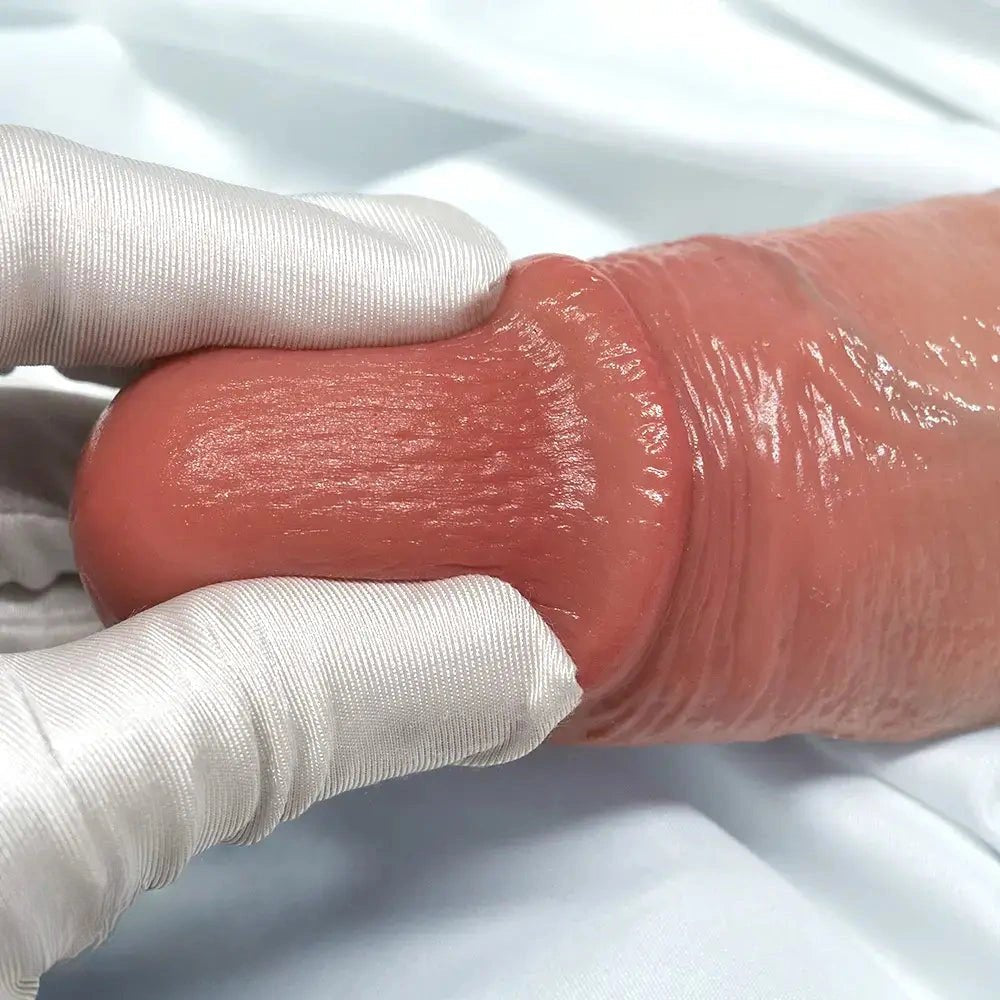 Flesh tone curved silicone strap-on dildo, photo 3