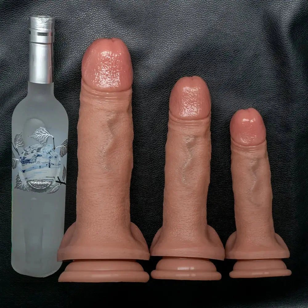 Flesh-tone curved strap-on dildo, photo 4