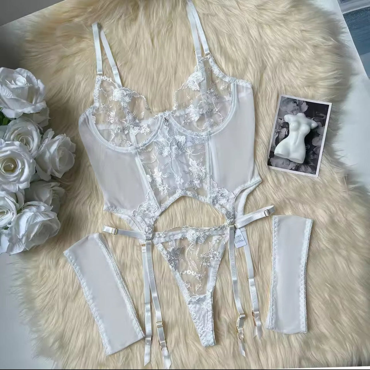 Cutout lace garter strap bodysuit, photo 4