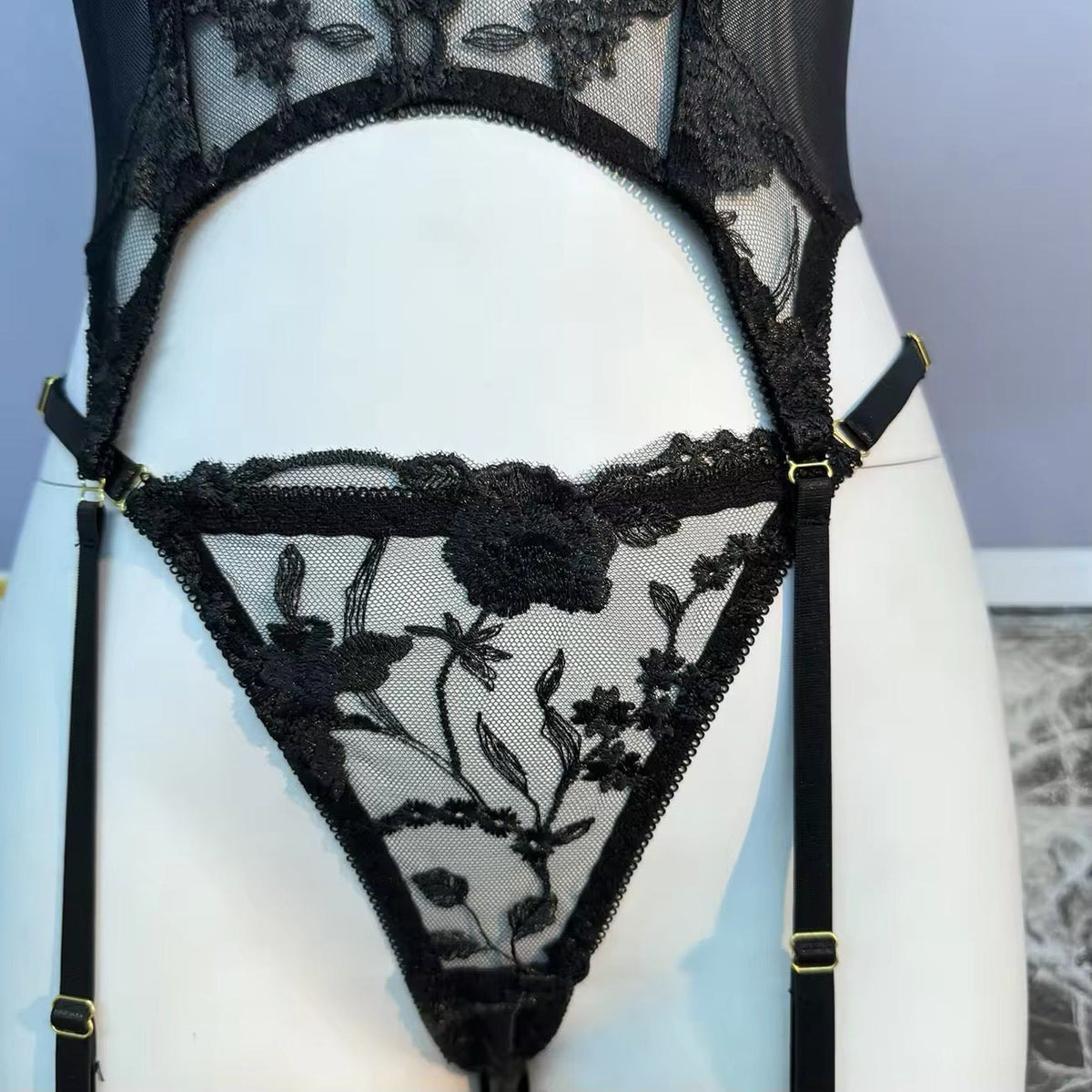 Cutout lace garter strap bodysuit, photo 8