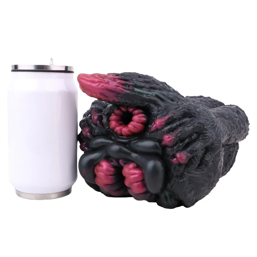 Dark textured fantasy creature male masturbator with pink ringed opening, photo 9