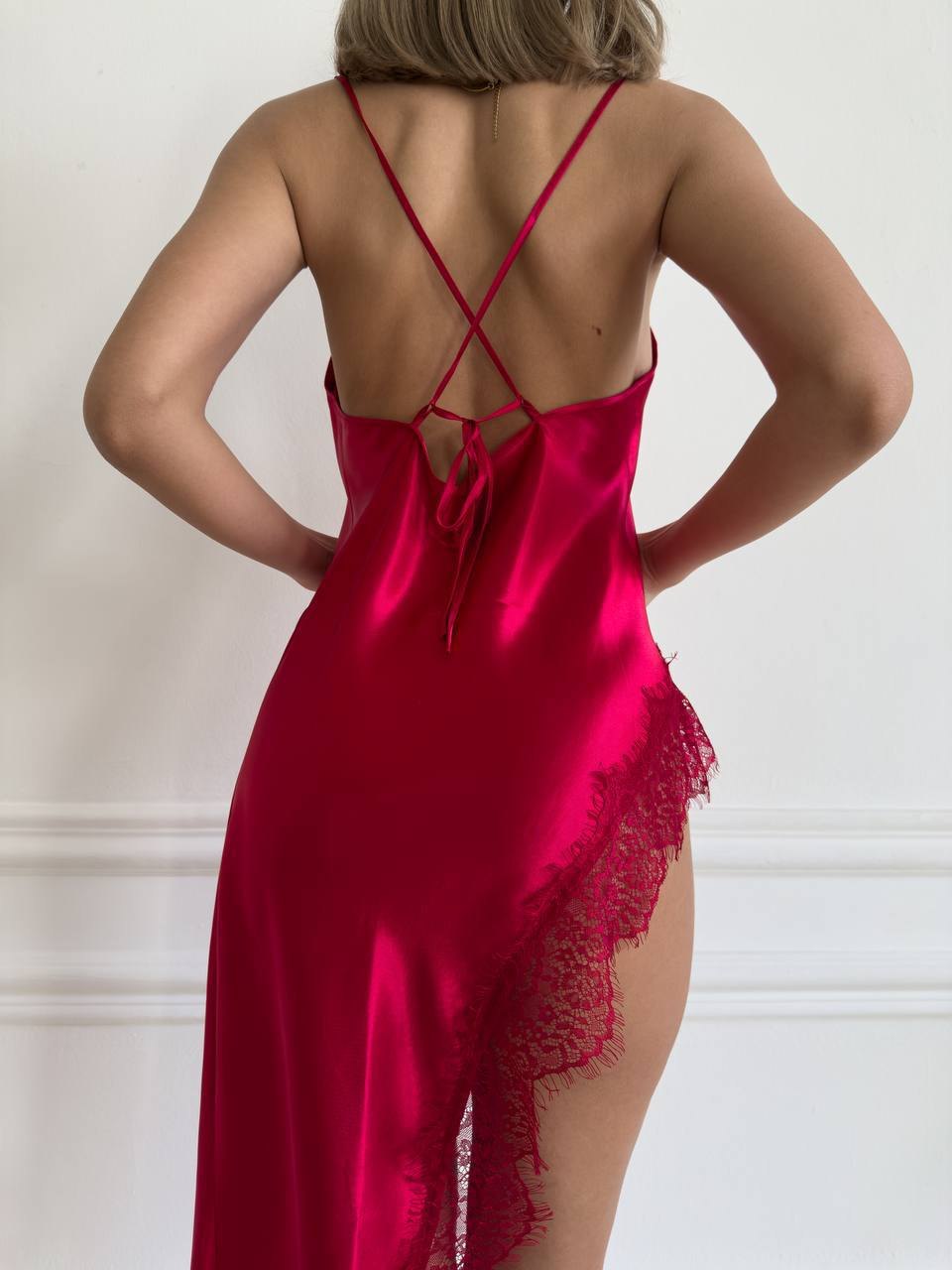 Deep red lace side slit chemise, photo 2