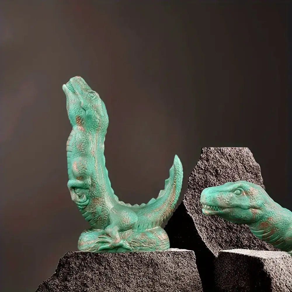 Dinosaur-shaped fantasy dildo, photo 2