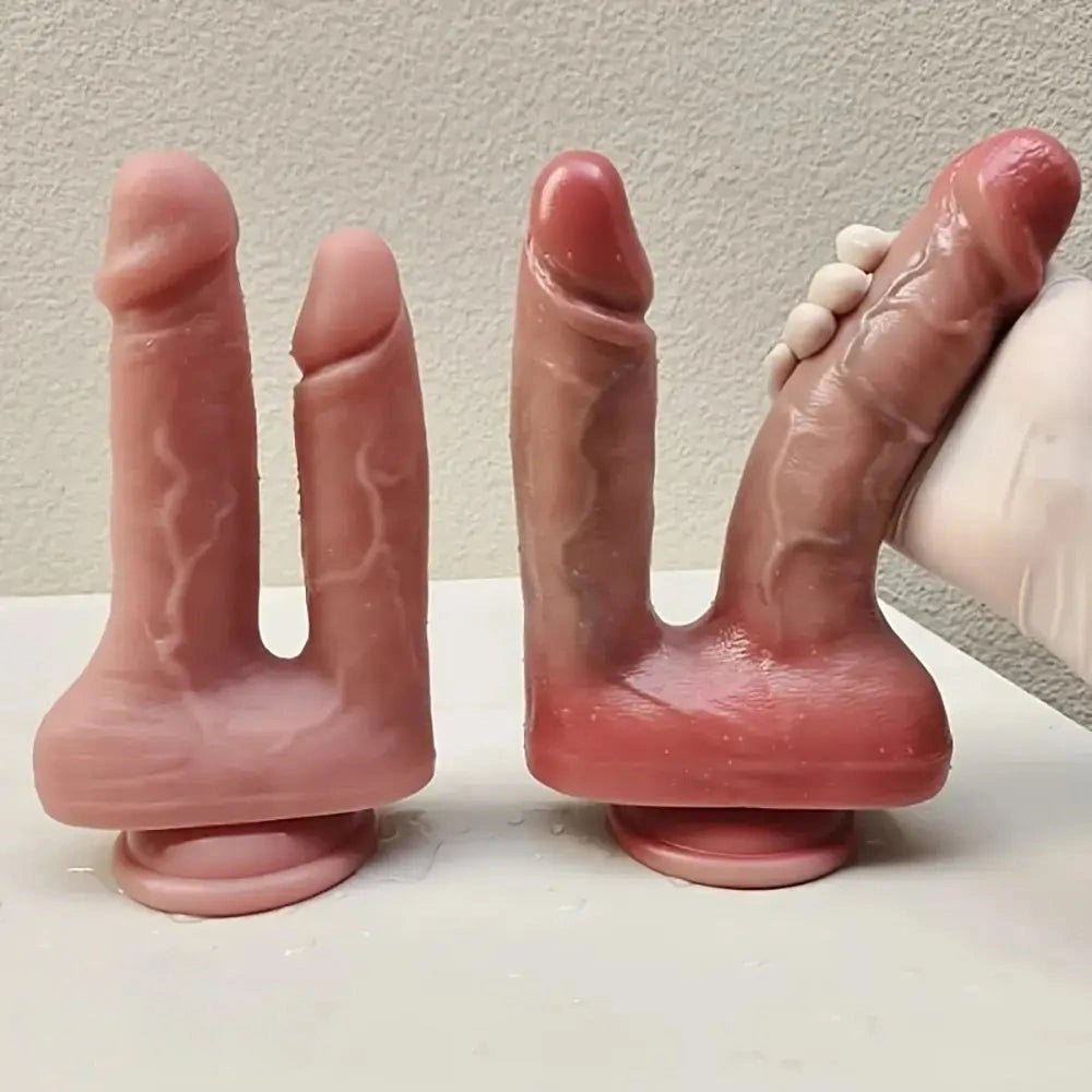 Flesh double-ended silicone dildo, photo 1