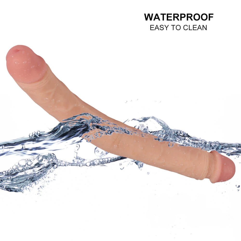 Double ended realistic dildo with a head on each end, photo 5