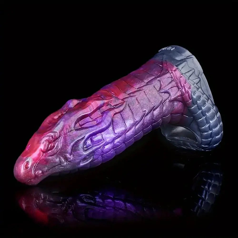 Dragon scale ombre fantasy silicone dildo, photo 3
