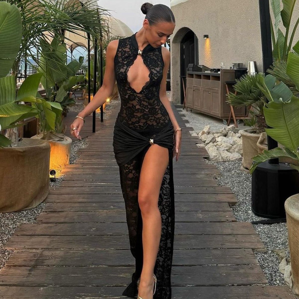 Elegant floral lace high slit twisted gown, photo 4