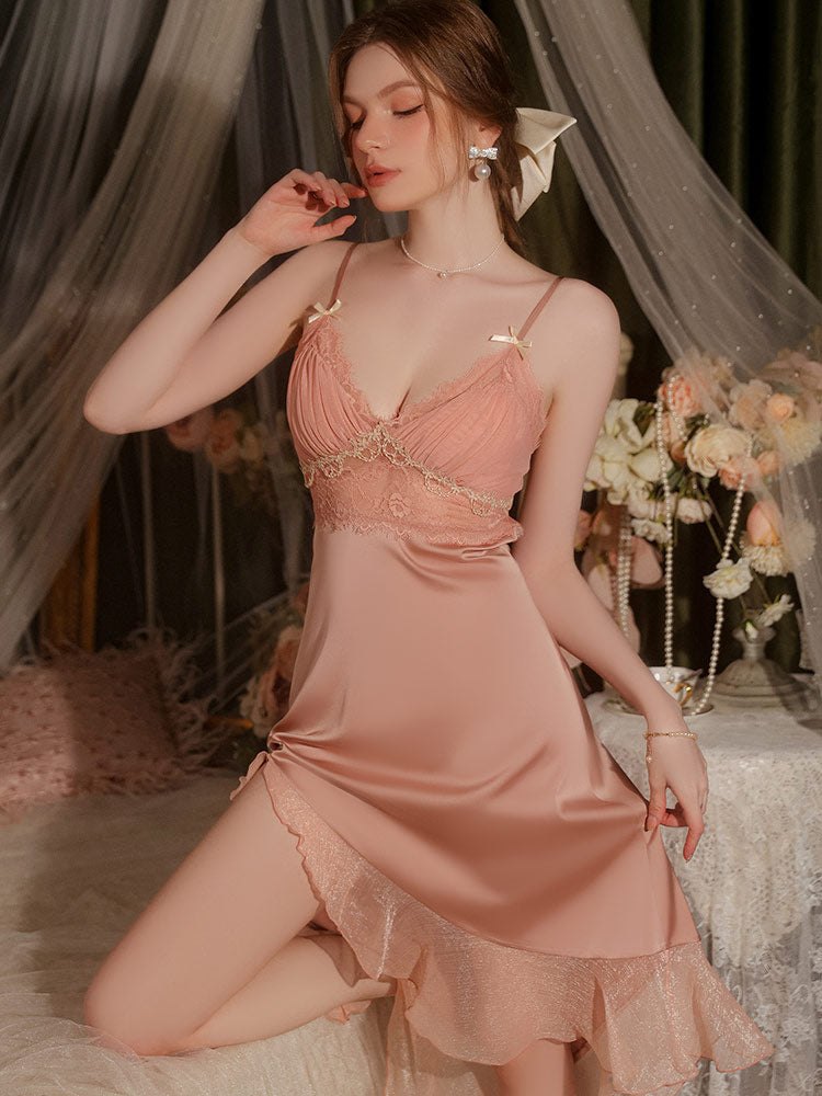 Pink embroidered lace backless satin nightgown robe