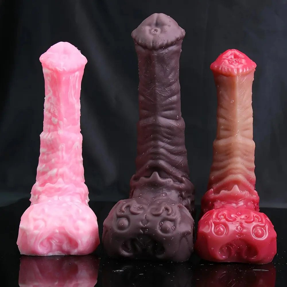 Knotted silicone animal dildo, photo 1