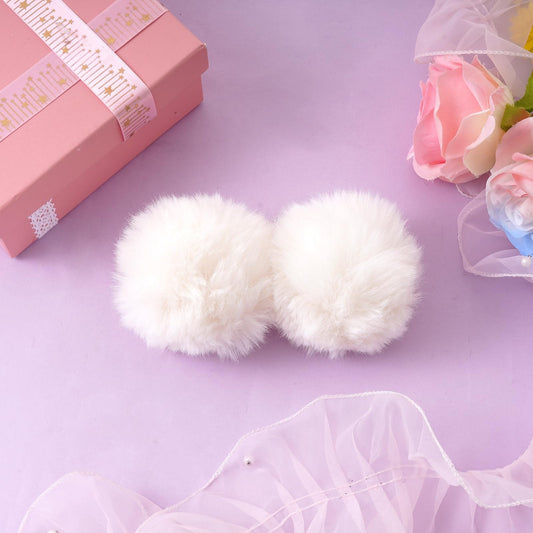Faux fur bunny tail accessory, photo 2