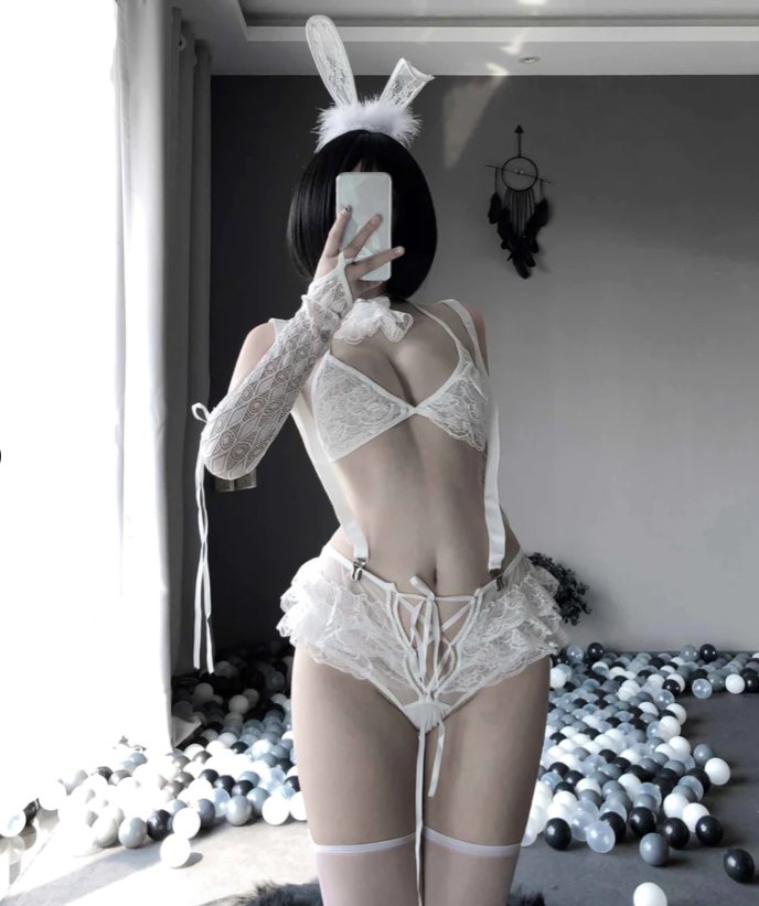 White + Sleeves + Stockings feather trim bunny garter lace glove set