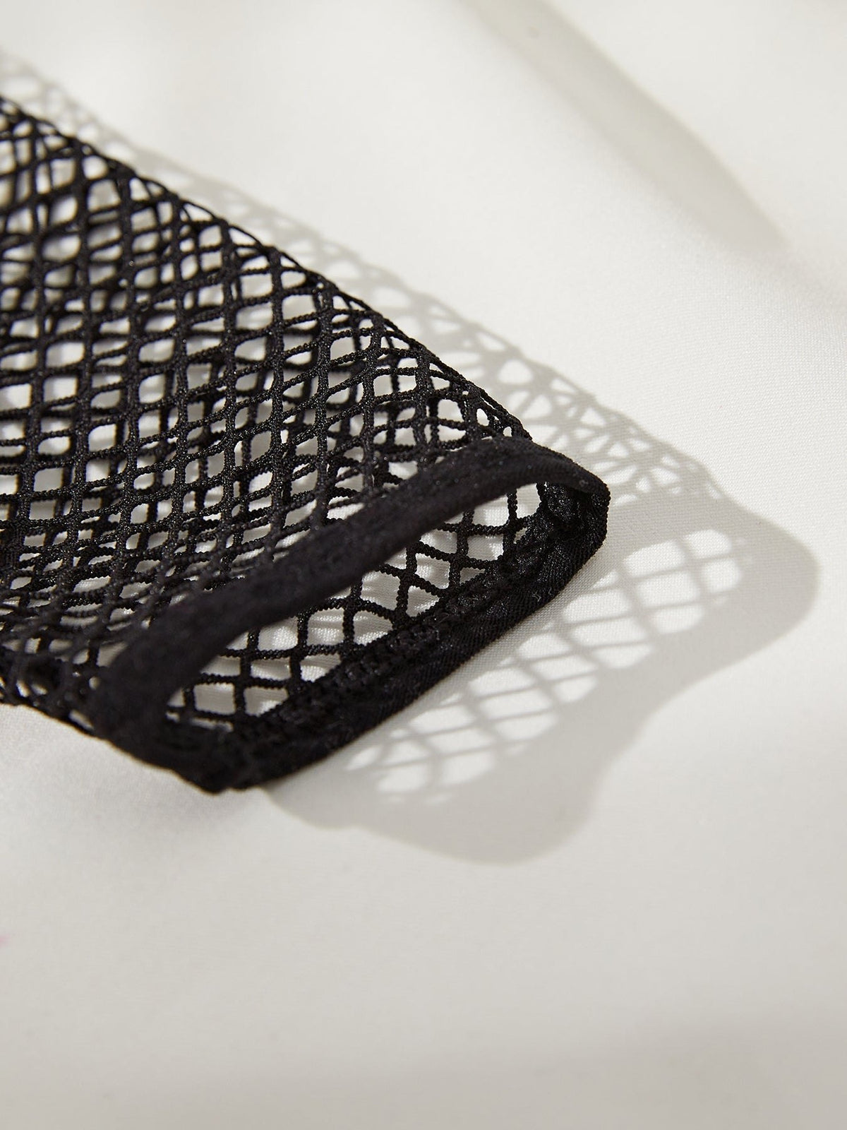 Fishnet pattern clingy bodystocking, photo 8