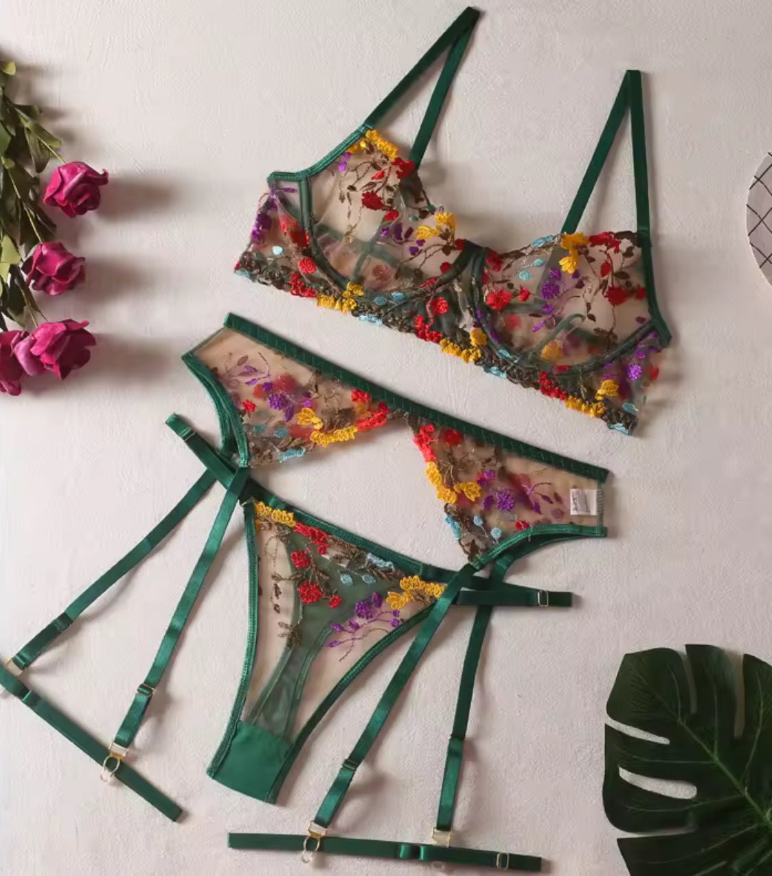 Floral embroidered mesh garter set, photo 17
