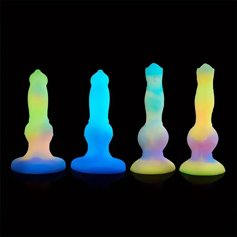 Glow-in-the-dark silicone fantasy dildo, photo 2