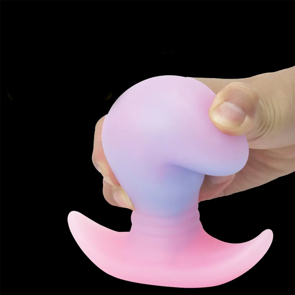 Small luminous silicone butt plug, photo 8