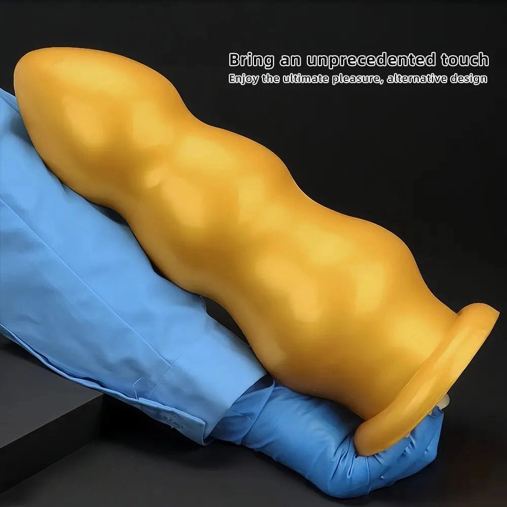Gold ribbed dildo, photo 5
