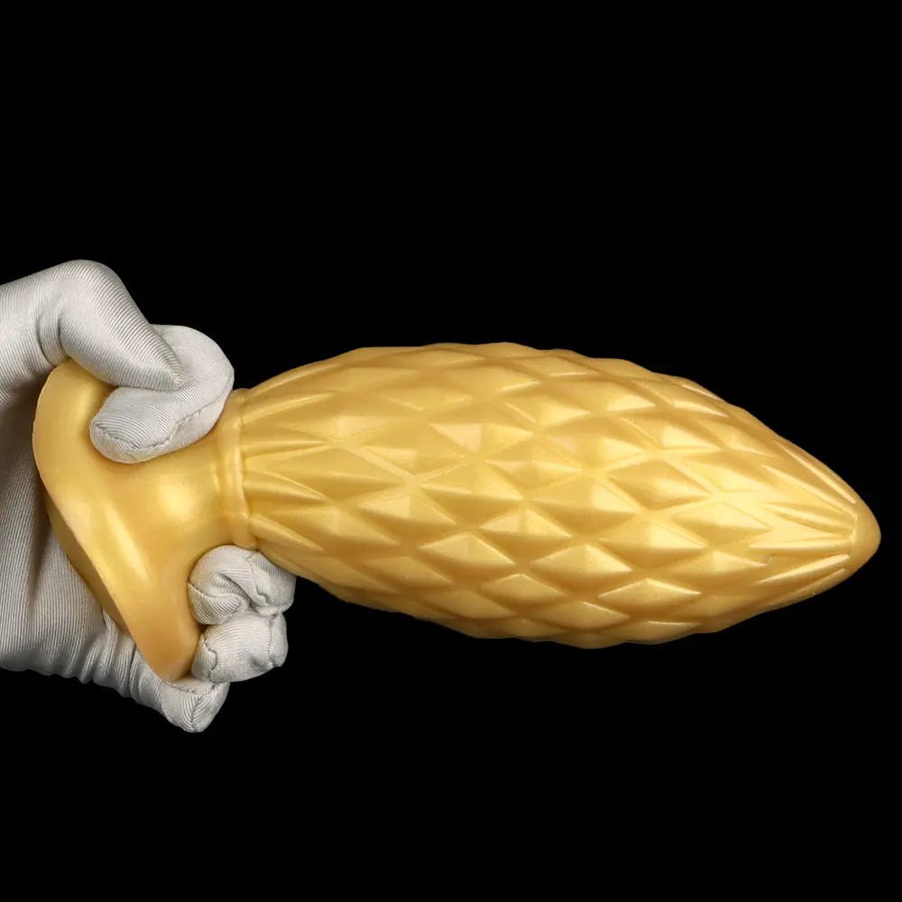 Gold ribbed silicone butt plug, photo 15