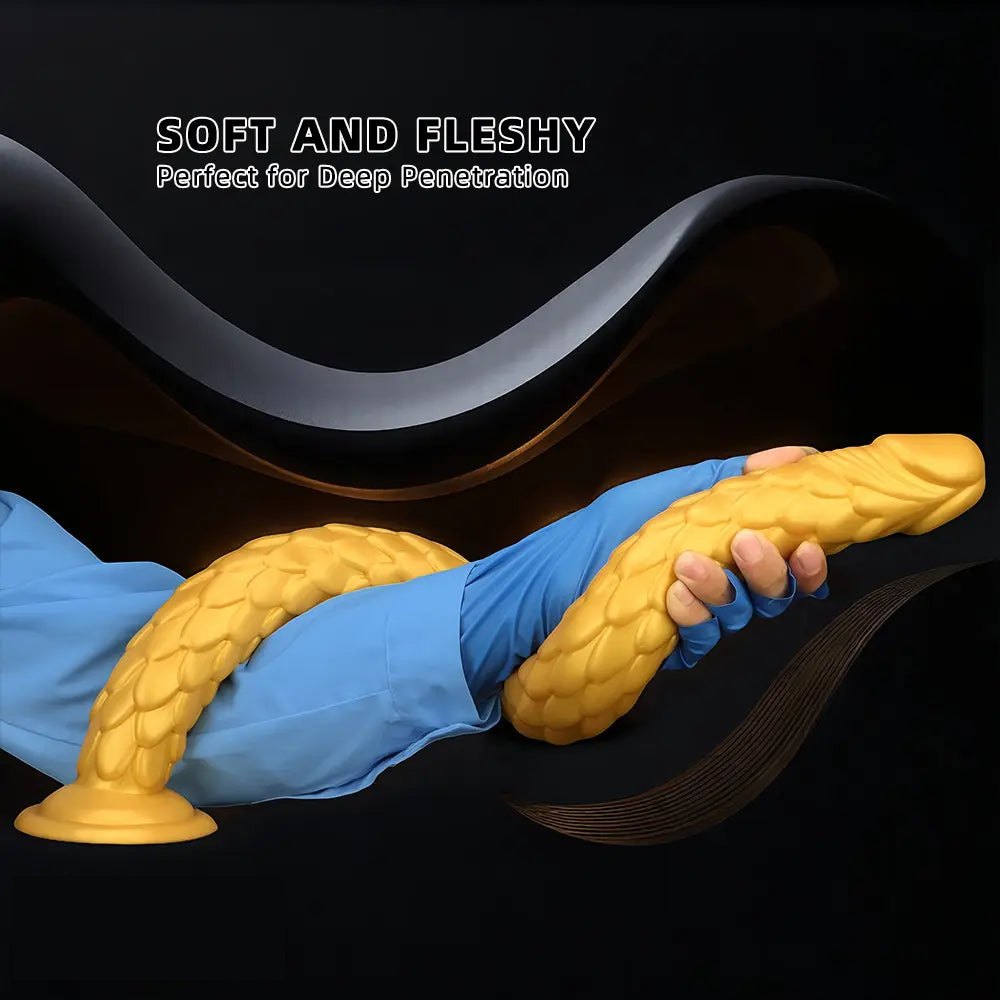 Gold scale fantasy dildo, photo 3