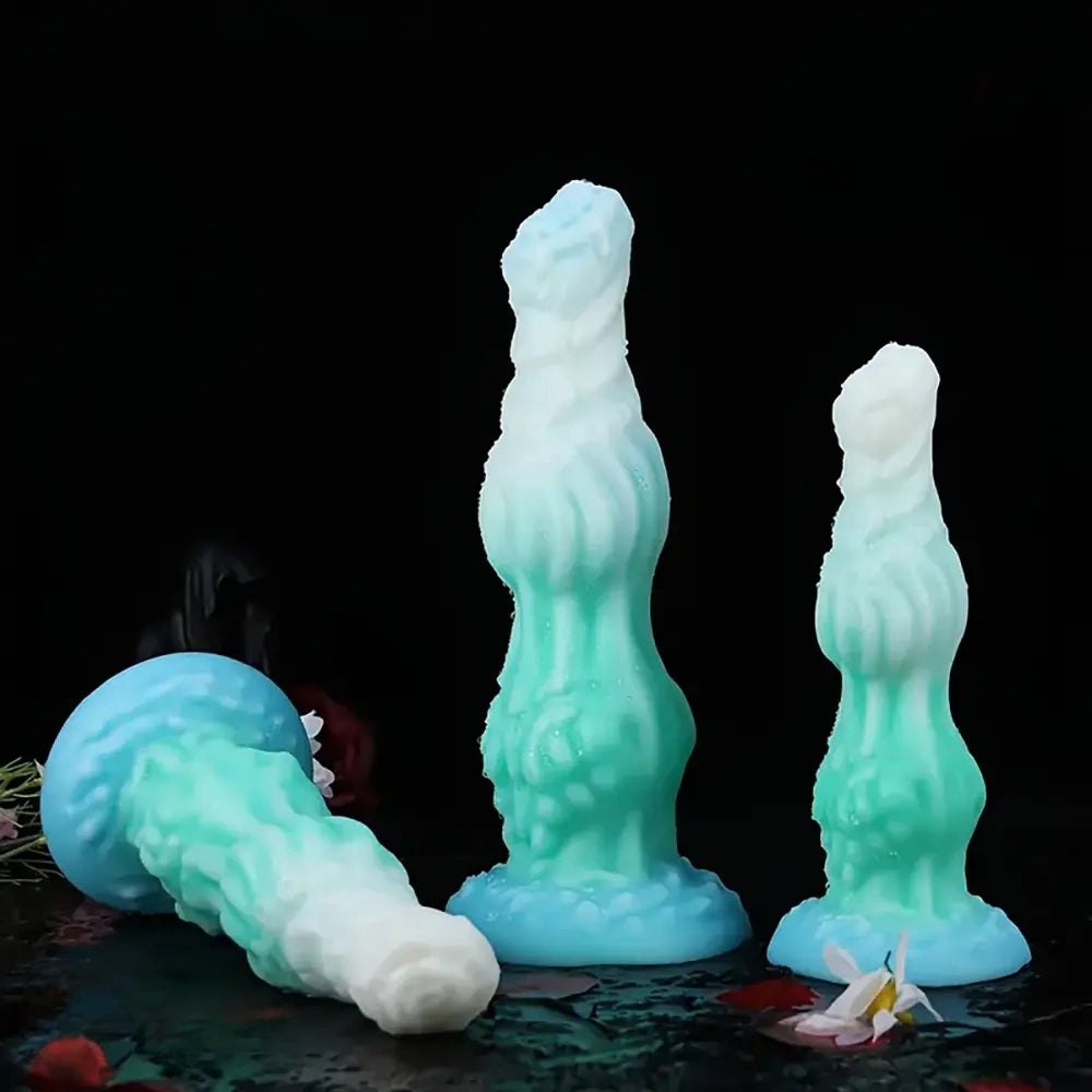 Green ribbed monster fantasy dildo, photo 1