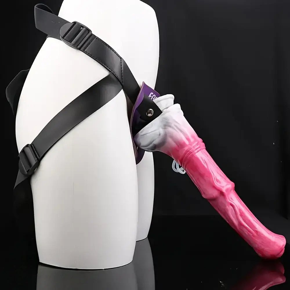Horse style silicone dildo with harness base, photo 5