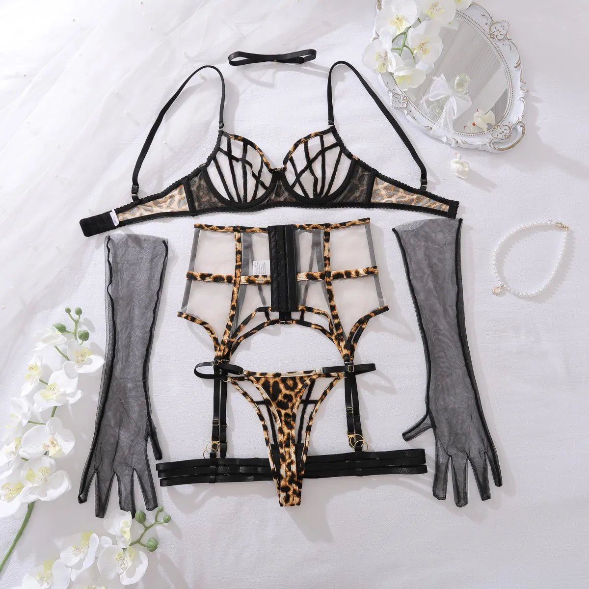 Animal Print high waist garter mesh gloves set