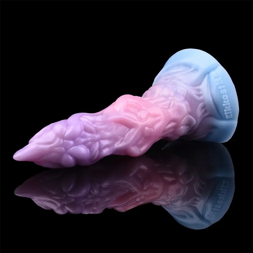 Alien-inspired fantasy silicone dildo, photo 13