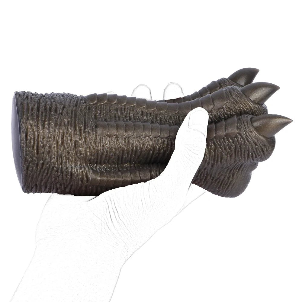 Bronze-gold reptile paw masturbator, photo 11