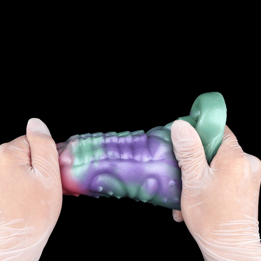 Knobby tentacle style fantasy dildo, photo 2