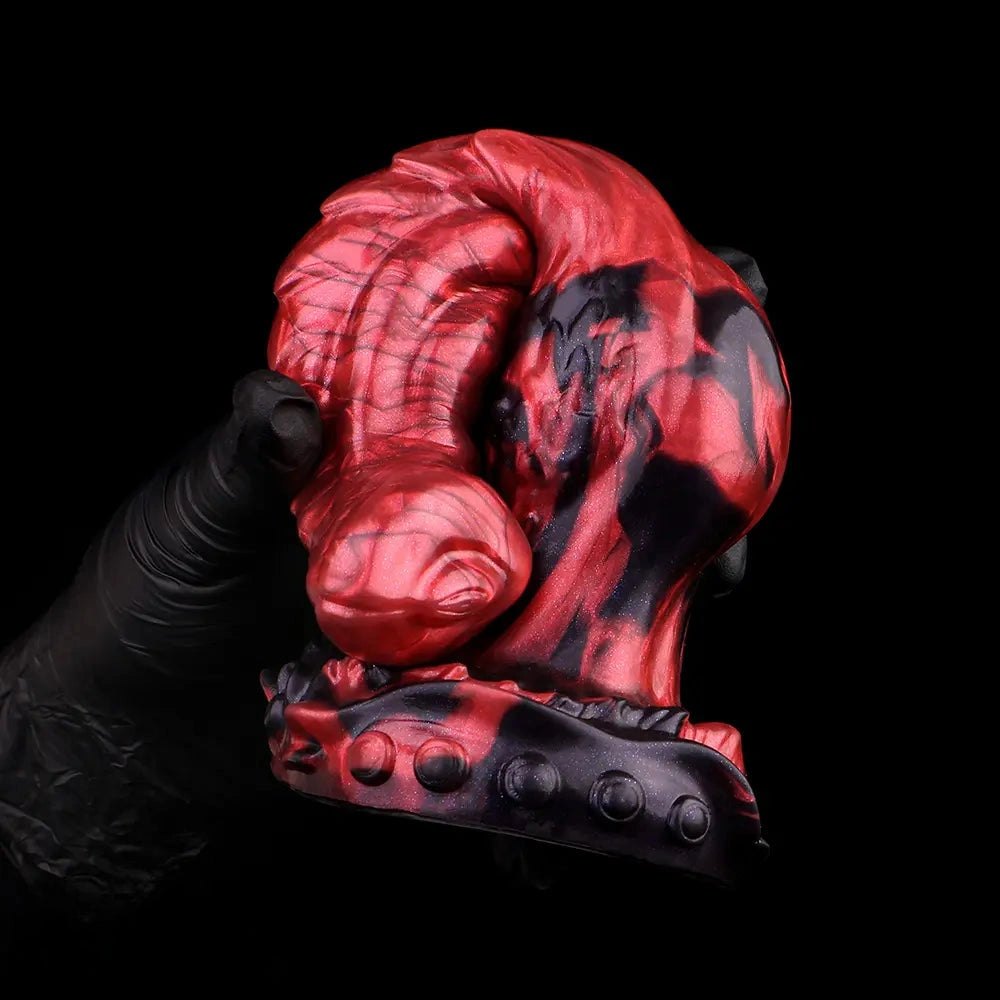 Red knotted animal dildo, photo 14