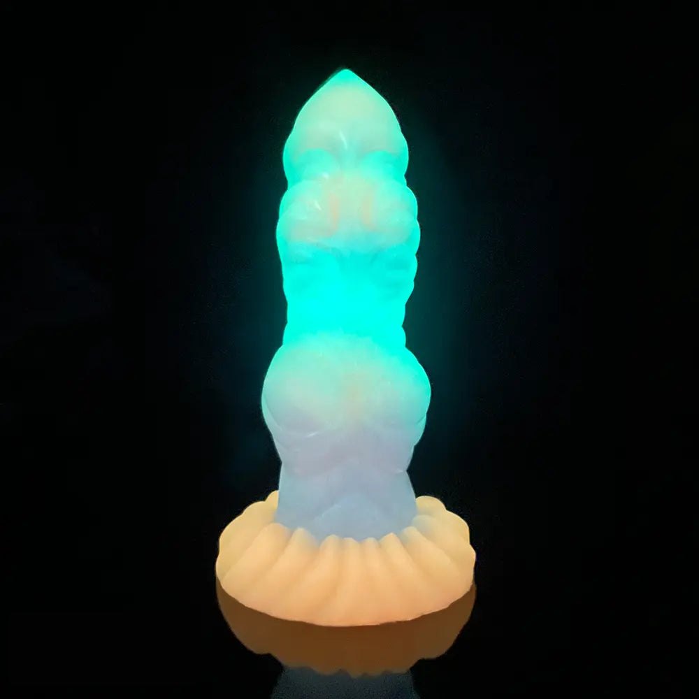 Knotted animal-style silicone dildo, photo 13
