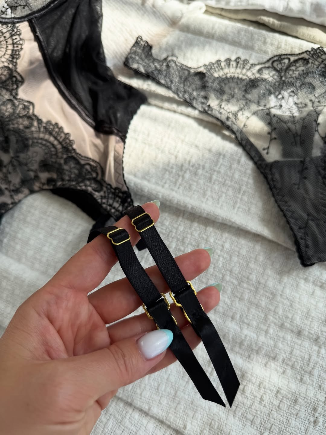 Lace garter mesh bodysuit set, photo 11