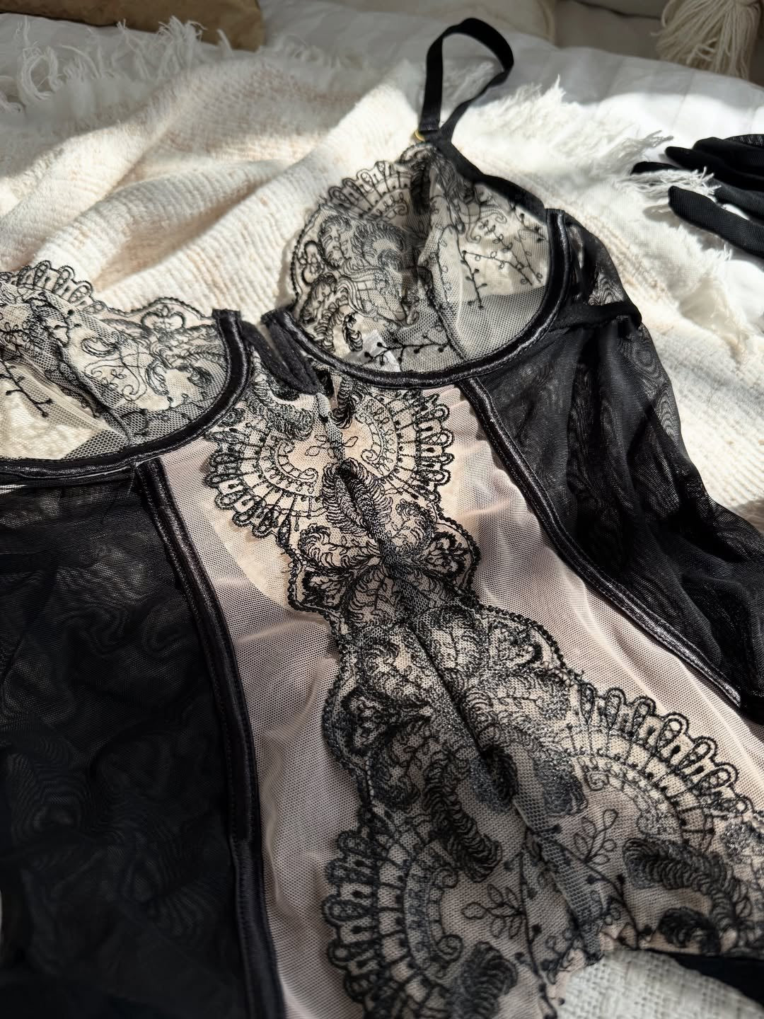 Lace garter mesh bodysuit set, photo 7